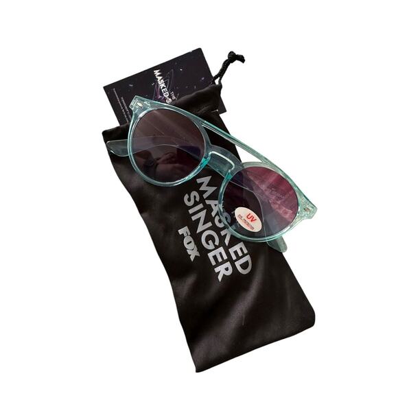 New Fox's The Masked Singer Promo Aqua Retro Style Sunglasses UV Protection NWT - Picture 2 of 5